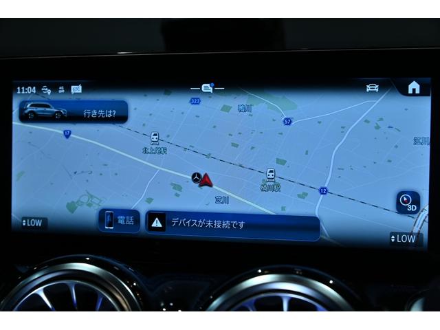 GLB GLB200d 4マチック AMGラインパッケージ 1オーナー AMGラインPKG スポーツブレーキ スポーティーエンジンサウンド パノラミックスライディングルーフ カーボン調インテリアトリム 20インチAMGAW 本革スポーツステアリング(12枚目)