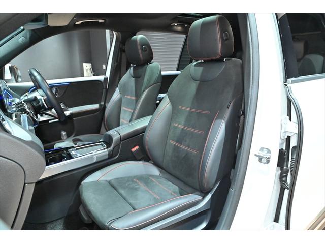 GLB GLB200d 4マチック AMGラインパッケージ 1オーナー AMGラインPKG スポーツブレーキ スポーティーエンジンサウンド パノラミックスライディングルーフ カーボン調インテリアトリム 20インチAMGAW 本革スポーツステアリング(17枚目)