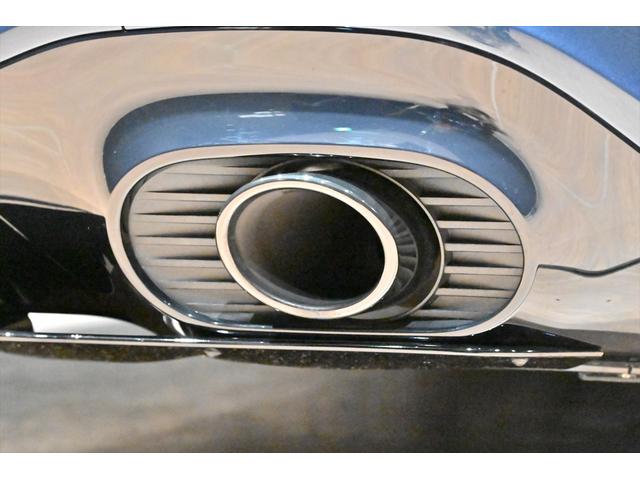 Aクラス A35 4マチック エディション1 専用デカール Mテックゴールドアクセント 19インチAMG AW AMGナイトPKG エアロダイナミックPKG 専用バンパーデザイン AMGドライブコントロールSW AMGアドバンスドPKG(34枚目)