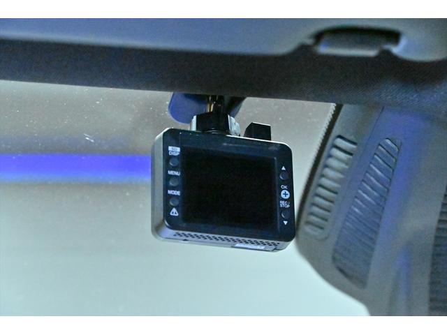 Aクラス A35 4マチック エディション1 専用デカール Mテックゴールドアクセント 19インチAMG AW AMGナイトPKG エアロダイナミックPKG 専用バンパーデザイン AMGドライブコントロールSW AMGアドバンスドPKG(53枚目)