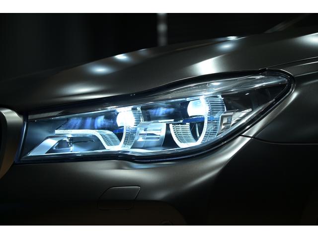 ＢＭＷレーザーライト装備！