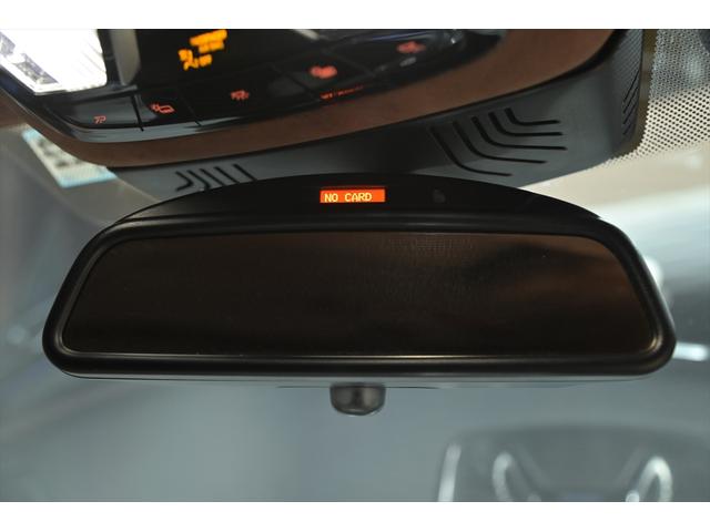 ＢＭＷらしいミラー型ＥＴＣを完備しております♪