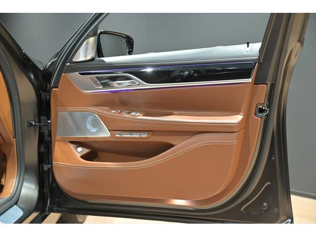 ドア内張も状態良好でございます！ぜひ実車を見にご来場下さいませ！