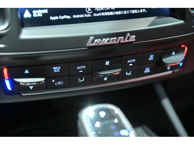 ���E�Ɨ��G�A�R���ɂȂ��Ă���܂��I�I