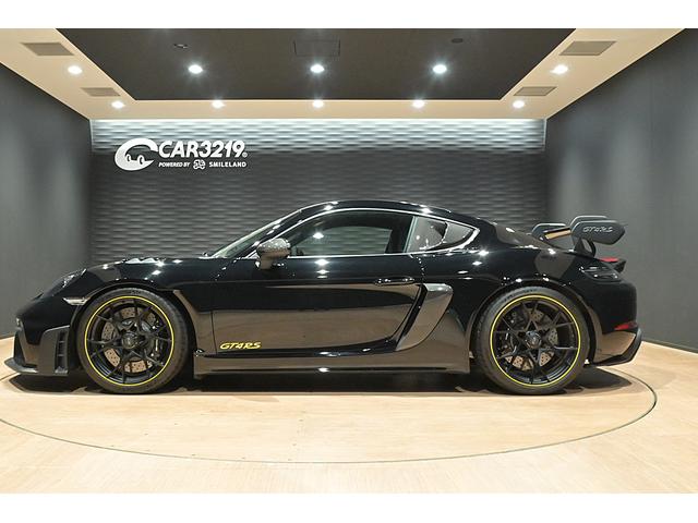 ７１８ケイマン ７１８ケイマンＧＴ４　ＲＳ　ヴァイザッハｐｋｇ／スポーツクロノｐｋｇ／アクセントｐｋｇ／ＯＰ２０インチＡＷ／カーボンドアシルガード／ＰＡＳＭ／イエローシートベルト／ナイロン製ドアオープナー／スポーツエグゾースト／フロントリフター（11枚目）
