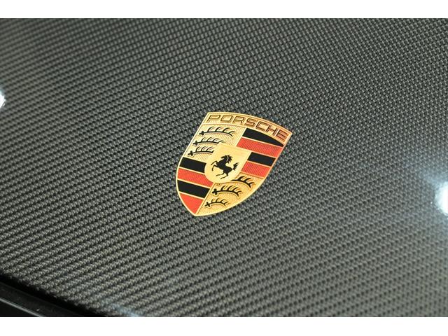 ７１８ケイマン ７１８ケイマンＧＴ４　ＲＳ　ヴァイザッハｐｋｇ／スポーツクロノｐｋｇ／アクセントｐｋｇ／ＯＰ２０インチＡＷ／カーボンドアシルガード／ＰＡＳＭ／イエローシートベルト／ナイロン製ドアオープナー／スポーツエグゾースト／フロントリフター（34枚目）