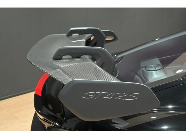 ７１８ケイマン ７１８ケイマンＧＴ４　ＲＳ　ヴァイザッハｐｋｇ／スポーツクロノｐｋｇ／アクセントｐｋｇ／ＯＰ２０インチＡＷ／カーボンドアシルガード／ＰＡＳＭ／イエローシートベルト／ナイロン製ドアオープナー／スポーツエグゾースト／フロントリフター（40枚目）