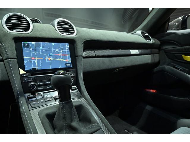 ７１８ケイマン ７１８ケイマンＧＴ４　ＲＳ　ヴァイザッハｐｋｇ／スポーツクロノｐｋｇ／アクセントｐｋｇ／ＯＰ２０インチＡＷ／カーボンドアシルガード／ＰＡＳＭ／イエローシートベルト／ナイロン製ドアオープナー／スポーツエグゾースト／フロントリフター（48枚目）