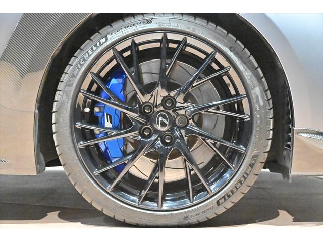 専用装備のＢＢＳ製１９インチ　スパイラル１０スポーク鍛造ＡＷでございます！