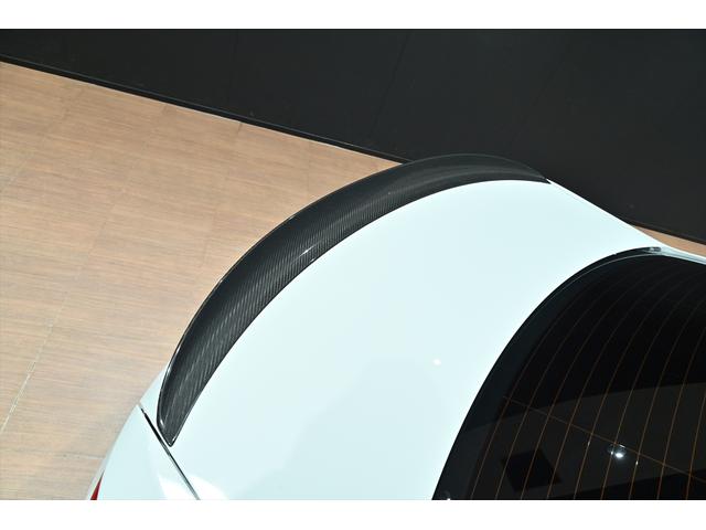 M2 コンペティション ワンオーナー/ハーマンカードン/純正Mパフォーマンスカーボンエアロ/アルピンホワイト/純正19インチAW/アダプティブLEDヘッドライト/Mスポーツブレーキ/シートヒーター/クルコン/バックカメラ(36枚目)