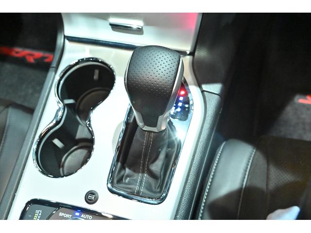 ジープ・グランドチェロキー ＳＲＴ８　ブライトホワイト／エアロパーツカスタム／ハーマンカードン／サンルーフ／アダプティブヘッドライト／オートハイビーム／ハーフレザーシート／シートベンチレーション／カーボンインテリア／専用２０インチＡＷ（48枚目）