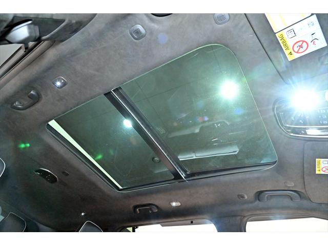 ジープ・グランドチェロキーL ワンオ-ナ-/マッキントッシュ/アラウンドビュ-モニタ-/エアサス/木目調インテリア/パノラマサンル-フ(30枚目)