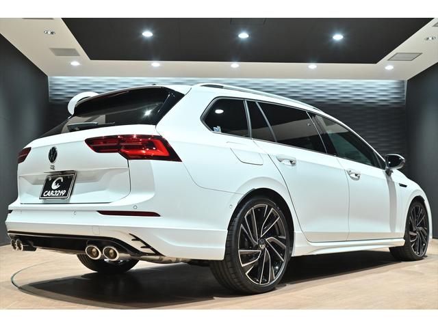 ゴルフＲヴァリアント ＴＳＩ　４モーション　ＤＣＣＰＫＧ／ピュアホワイト／純正ＯＰ１９インチＡＷ／アダプティブシャーシコントロール／専用エクステリア／専用レザーステアリング／専用ブルーキャリパー／ＩＱＬＩＧＨＴ／ＤｉｓｃｏｖｅｒＰｒｏ（64枚目）