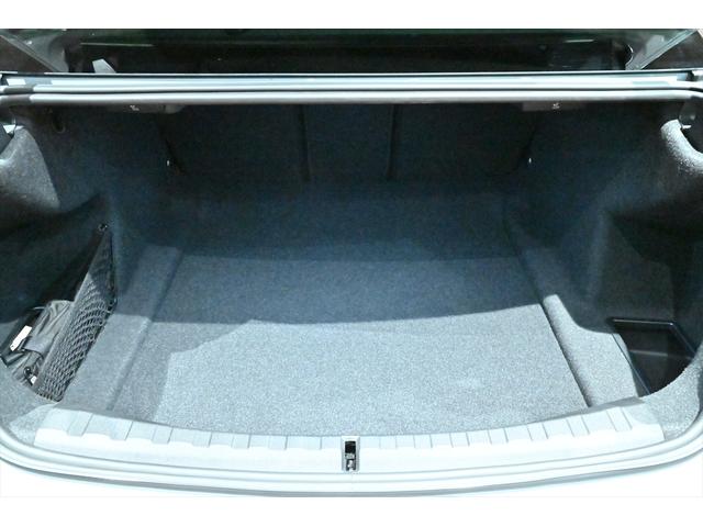 Ｍ３ Ｍ３　ＭＴファイナル・エディション　国内１５０台／ブルックリングレー５０台限定／鍛造８２６ＭゴールドブロンズＡＷ／黒レザー／ハーマンカードン／カーボンインテリア／Ｍスポーツエキゾースト／全周囲カメラ／ＡｐｐｌｅＣａｒＰｌａｙ／ＨＵＤ（20枚目）