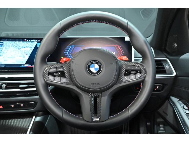 Ｍ３ Ｍ３　ＭＴファイナル・エディション　国内１５０台／ブルックリングレー５０台限定／鍛造８２６ＭゴールドブロンズＡＷ／黒レザー／ハーマンカードン／カーボンインテリア／Ｍスポーツエキゾースト／全周囲カメラ／ＡｐｐｌｅＣａｒＰｌａｙ／ＨＵＤ（39枚目）