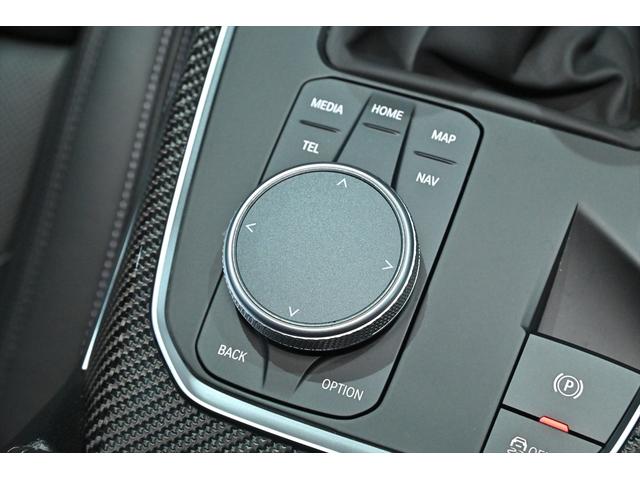 Ｍ３ Ｍ３　ＭＴファイナル・エディション　国内１５０台／ブルックリングレー５０台限定／鍛造８２６ＭゴールドブロンズＡＷ／黒レザー／ハーマンカードン／カーボンインテリア／Ｍスポーツエキゾースト／全周囲カメラ／ＡｐｐｌｅＣａｒＰｌａｙ／ＨＵＤ（50枚目）