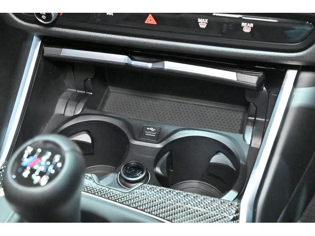 Ｍ３ Ｍ３　ＭＴファイナル・エディション　国内１５０台／ブルックリングレー５０台限定／鍛造８２６ＭゴールドブロンズＡＷ／黒レザー／ハーマンカードン／カーボンインテリア／Ｍスポーツエキゾースト／全周囲カメラ／ＡｐｐｌｅＣａｒＰｌａｙ／ＨＵＤ（51枚目）