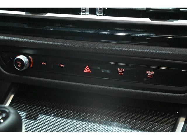 Ｍ３ Ｍ３　ＭＴファイナル・エディション　国内１５０台／ブルックリングレー５０台限定／鍛造８２６ＭゴールドブロンズＡＷ／黒レザー／ハーマンカードン／カーボンインテリア／Ｍスポーツエキゾースト／全周囲カメラ／ＡｐｐｌｅＣａｒＰｌａｙ／ＨＵＤ（52枚目）