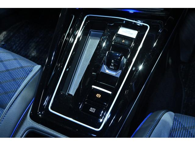 ゴルフＲ ベースグレード　ワンオ－ナ－／純正１９インチＡＷ／純正ドライブレコーダー前後／オートライト／ＢＳＭ／ＨＵＤ／Ｒ専用ハーフレザ－シ－ト／シ－トヒーター（52枚目）