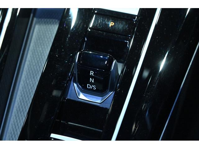 ゴルフＲ ベースグレード　ワンオ－ナ－／純正１９インチＡＷ／純正ドライブレコーダー前後／オートライト／ＢＳＭ／ＨＵＤ／Ｒ専用ハーフレザ－シ－ト／シ－トヒーター（54枚目）