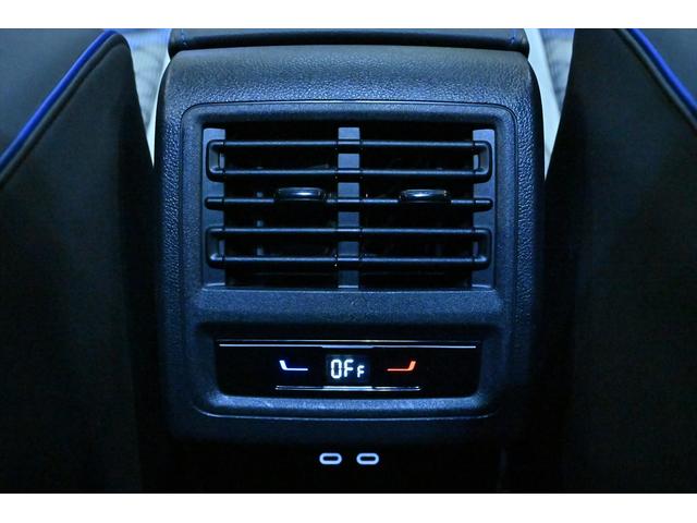 ゴルフＲ ベースグレード　ワンオ－ナ－／純正１９インチＡＷ／純正ドライブレコーダー前後／オートライト／ＢＳＭ／ＨＵＤ／Ｒ専用ハーフレザ－シ－ト／シ－トヒーター（58枚目）