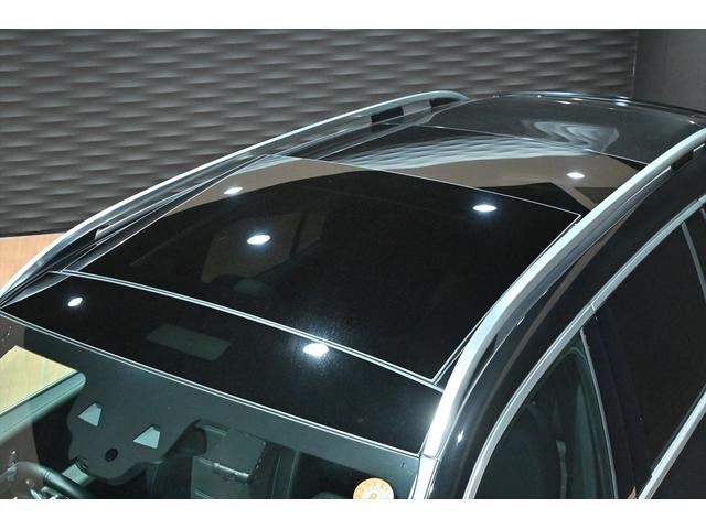 ＧＬＢ ＧＬＢ３５　４マチック　コスモスブラック／ＡＭＧアドバンスドＰＫＧ／パノラミックスライディングルーフ／シートヒーター＆クーラー／前後ドラレコ／ハイビームアシスト／ＡＣＣ／ＢＳＭ／地デジ／全周囲カメラ／純正ＡＭＧ１９インチＡＷ（2枚目）