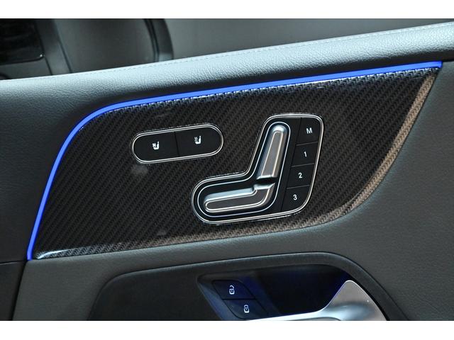 ＧＬＢ ＧＬＢ３５　４マチック　コスモスブラック／ＡＭＧアドバンスドＰＫＧ／パノラミックスライディングルーフ／シートヒーター＆クーラー／前後ドラレコ／ハイビームアシスト／ＡＣＣ／ＢＳＭ／地デジ／全周囲カメラ／純正ＡＭＧ１９インチＡＷ（3枚目）