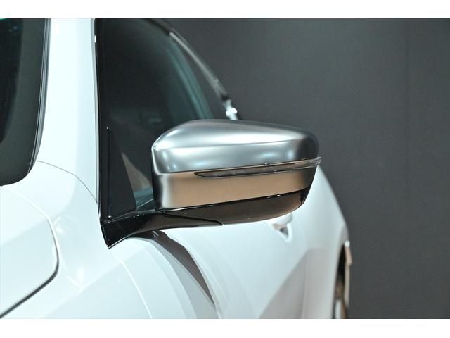 ８シリーズ Ｍ８５０ｉ　ｘＤｒｉｖｅクーペ　ミネラルホワイト／カーボンルーフ／タルトゥーフォ・ブラックレザー／ドライビングアシストＰ／Ｈ＆Ｋサウンドシステム／パーキングアシスト／ＡＣＣ／ＢＳＭ／ＨＵＤ／シートヒーター＆クーラー／レーザーライト（29枚目）