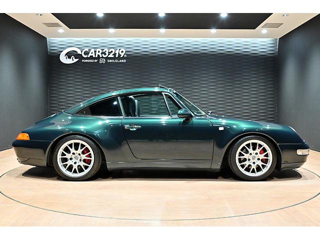 911 911タルガ 左ハンドル 電動スライディングトップタルガルーフリアワイパー アクティブリアスポイラー ツインエキゾーストパイプ レッドブレーキキャリパー 電動サンシェード 純正17インチAW(9枚目)