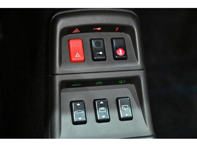 911 911タルガ 左ハンドル 電動スライディングトップタルガルーフリアワイパー アクティブリアスポイラー ツインエキゾーストパイプ レッドブレーキキャリパー 電動サンシェード 純正17インチAW(34枚目)