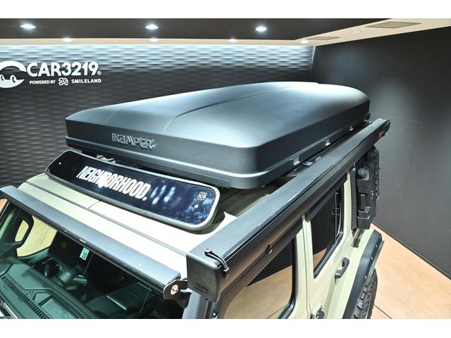 ジープ・ラングラーアンリミテッド リミテッドＥＤウィズサンライダフリップＴフォーハドＴ　ゴビカラー／テールゲートテーブル／ＴＥＱＵＩＳＯＮスペアタンク／カリフォルニアマッドスタージュリカン／ラフカントリーステアリングダンパー／ＡＲＢサイドオーニング／アイキャンパ－ルーフテント（2枚目）