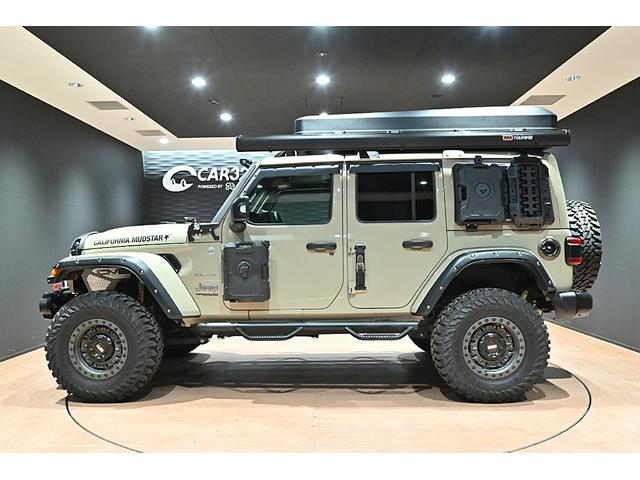 ジープ・ラングラーアンリミテッド リミテッドＥＤウィズサンライダフリップＴフォーハドＴ　ゴビカラー／テールゲートテーブル／ＴＥＱＵＩＳＯＮスペアタンク／カリフォルニアマッドスタージュリカン／ラフカントリーステアリングダンパー／ＡＲＢサイドオーニング／アイキャンパ－ルーフテント（11枚目）