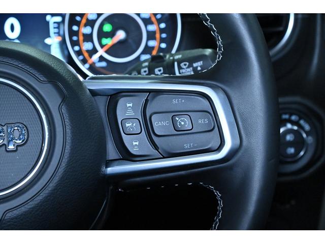 ジープ・ラングラーアンリミテッド リミテッドＥＤウィズサンライダフリップＴフォーハドＴ　ゴビカラー／テールゲートテーブル／ＴＥＱＵＩＳＯＮスペアタンク／カリフォルニアマッドスタージュリカン／ラフカントリーステアリングダンパー／ＡＲＢサイドオーニング／アイキャンパ－ルーフテント（44枚目）