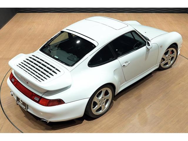 911 911ターボ 430馬力/SR/黒革/パワーシート/リアフェンダーダクト付き/大型ターボウイング/リアワイパー/レッドキャリパー/ハイパフォーマンスブレーキ/強化サスペンション/18インチ中空AW/純正マフラー(7枚目)