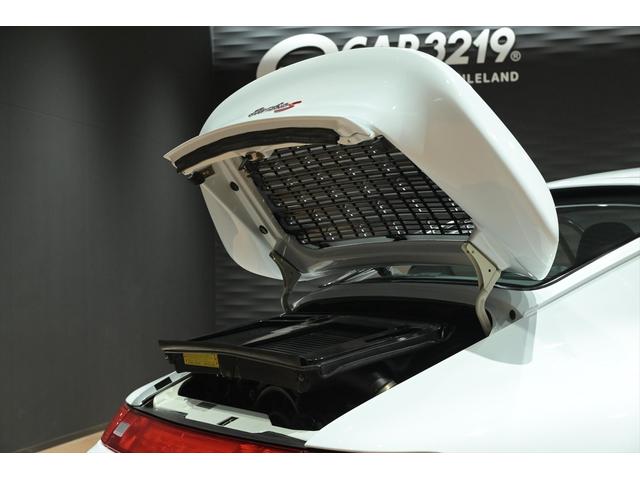 911 911ターボ 430馬力/SR/黒革/パワーシート/リアフェンダーダクト付き/大型ターボウイング/リアワイパー/レッドキャリパー/ハイパフォーマンスブレーキ/強化サスペンション/18インチ中空AW/純正マフラー(23枚目)