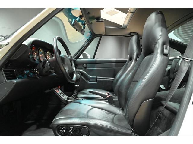 911 911ターボ 430馬力/SR/黒革/パワーシート/リアフェンダーダクト付き/大型ターボウイング/リアワイパー/レッドキャリパー/ハイパフォーマンスブレーキ/強化サスペンション/18インチ中空AW/純正マフラー(36枚目)