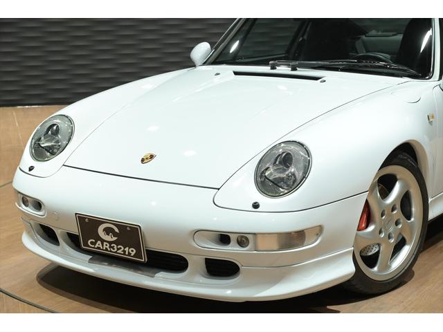 911 911ターボ 430馬力/SR/黒革/パワーシート/リアフェンダーダクト付き/大型ターボウイング/リアワイパー/レッドキャリパー/ハイパフォーマンスブレーキ/強化サスペンション/18インチ中空AW/純正マフラー(41枚目)