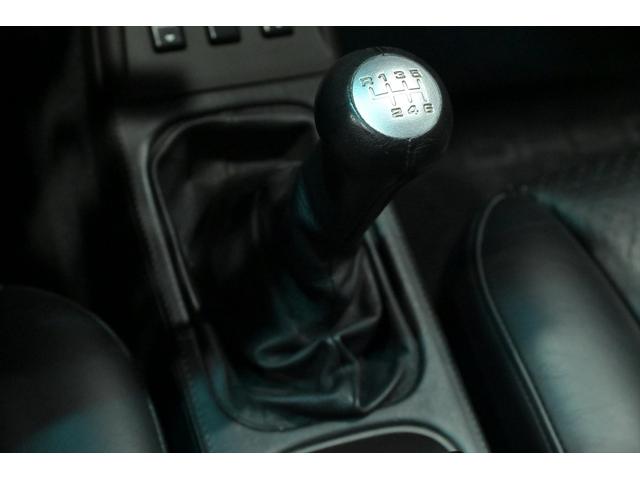 911 911ターボ 430馬力/SR/黒革/パワーシート/リアフェンダーダクト付き/大型ターボウイング/リアワイパー/レッドキャリパー/ハイパフォーマンスブレーキ/強化サスペンション/18インチ中空AW/純正マフラー(44枚目)