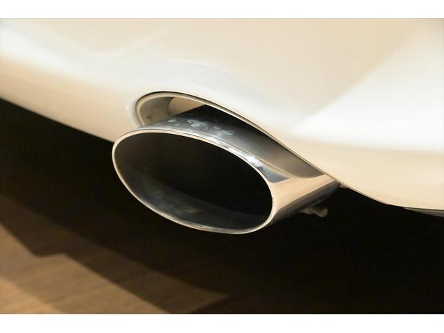 911 911ターボ 430馬力/SR/黒革/パワーシート/リアフェンダーダクト付き/大型ターボウイング/リアワイパー/レッドキャリパー/ハイパフォーマンスブレーキ/強化サスペンション/18インチ中空AW/純正マフラー(52枚目)