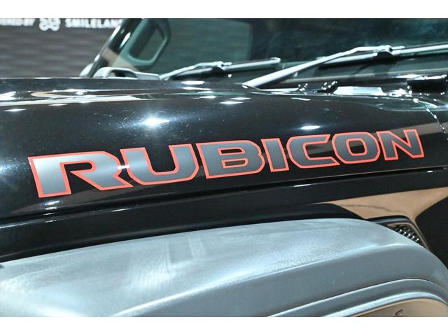 ジープ・ラングラーアンリミテッド ルビコン　黒革／シートヒーター／電動サイドステップ／アルパインスピーカー／ＢＳＭ／ＡＣＣ／フルセグ／バックカメラ／ステアリングヒーター／コーナーセンサー／ＦＳＲカメラ／純正１７ＡＷ／ＥＴＣ２．０／保証書／取説（2枚目）