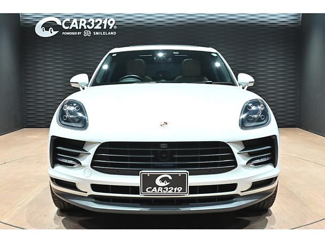 マカン マカン　ファーストエディション　４ＷＤ／１オ－ナ－／パノラミックルーフ／エントリーＤ／ＰＣＭナビ／スポ－ツクロノパッケージ／コンフォートライティングパッケージ／１９インチマカンスポ－ツＡＷ／レザーパッケージ／Ｐバックドア／Ｈヒーター（6枚目）