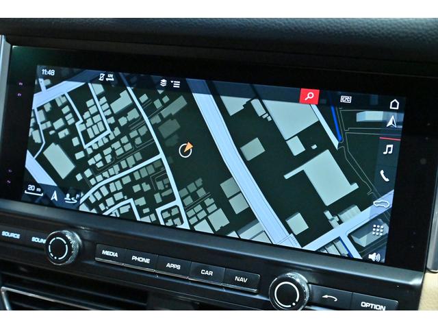 マカン マカン　ファーストエディション　４ＷＤ／１オ－ナ－／パノラミックルーフ／エントリーＤ／ＰＣＭナビ／スポ－ツクロノパッケージ／コンフォートライティングパッケージ／１９インチマカンスポ－ツＡＷ／レザーパッケージ／Ｐバックドア／Ｈヒーター（12枚目）