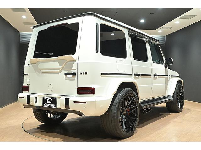Gクラス G63 ユーザー買取/左ハンドル/BrixtonForged製23インチAW/Capristo製6本出しマフラー/可変バルブ/背面レス仕様/ブルメスターサウンドシステム/サンルーフ/ローダウン(5枚目)