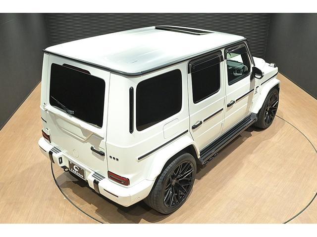 Gクラス G63 ユーザー買取/左ハンドル/BrixtonForged製23インチAW/Capristo製6本出しマフラー/可変バルブ/背面レス仕様/ブルメスターサウンドシステム/サンルーフ/ローダウン(9枚目)