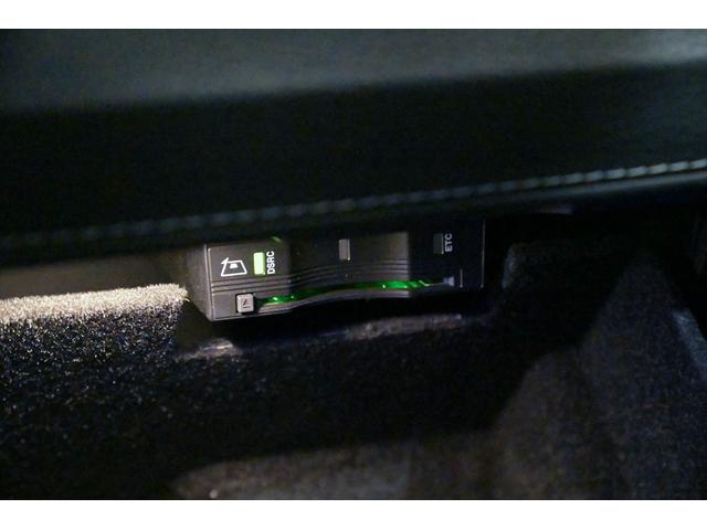 Gクラス G63 ユーザー買取/左ハンドル/BrixtonForged製23インチAW/Capristo製6本出しマフラー/可変バルブ/背面レス仕様/ブルメスターサウンドシステム/サンルーフ/ローダウン(48枚目)