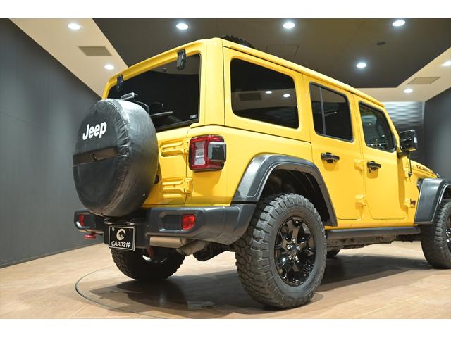 ジープ・ラングラーアンリミテッド ルビコン スカイワンタッチパワートップ 49台限定車/ヘラヤライエロー/純正電動ソフトトップ/ボンネットシールド/専用19インチAW/専用ロゴステッカー/専用デフロック機構/シートヒーター/ステアリングヒーター/BFグドリッヂMTタイヤ(30枚目)