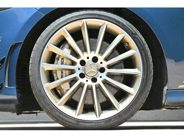 Aクラス A35 4マチック エディション1 アドバンスドPKG/パフォーマンスPKG/アドバンスドサウンドシステム/ナビゲーションPKG/AMGライドコントロールサス/専用19インチAMGアルミ/レーダーセーフティPKG/360度カメラ/地デジ(2枚目)