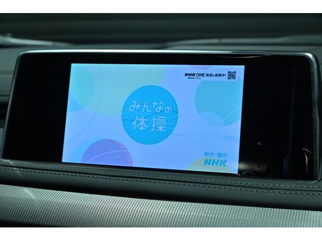 X6 M ベースグレード アルピンホワイトIII/MライトAWダブルスポ-クスタイリング611M/シ-トヒーター/LEDヘッドライト/360カメラ/ソフトクローズドア/純正20インチAW/コーナ-センサー/パワーバックドア(13枚目)
