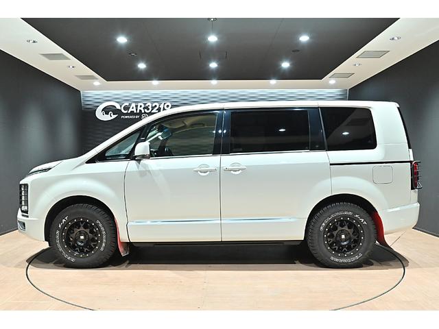 デリカＤ：５ Ｃ２　Ｇ　パワーパッケージ　エクストリームＪ１６インチＡＷ／ＫＡＤＤＩＳマッドフラップ／オートブレーキホールド／オートステップ／ミラ－型ドラレコ／パワーバックドア／シ－トヒーター／ＥＴＣ２．０／ＴＶ／後退時車両検知システム（10枚目）