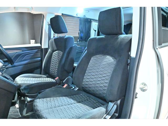 デリカＤ：５ Ｃ２　Ｇ　パワーパッケージ　エクストリームＪ１６インチＡＷ／ＫＡＤＤＩＳマッドフラップ／オートブレーキホールド／オートステップ／ミラ－型ドラレコ／パワーバックドア／シ－トヒーター／ＥＴＣ２．０／ＴＶ／後退時車両検知システム（17枚目）